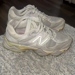 New Balance Women's Cream and Gray Sneakers
